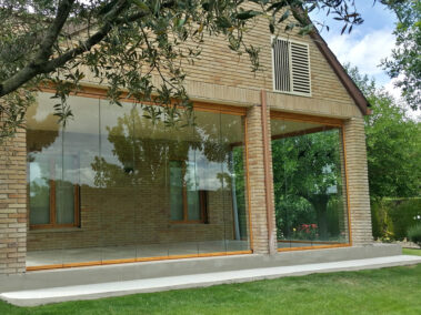 cortina cristal abatible porche