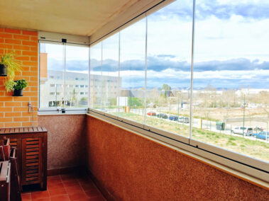 cortina cristal abatible zaragoza