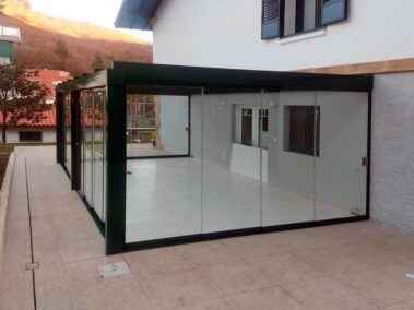 Cerramiento de porche con cristal