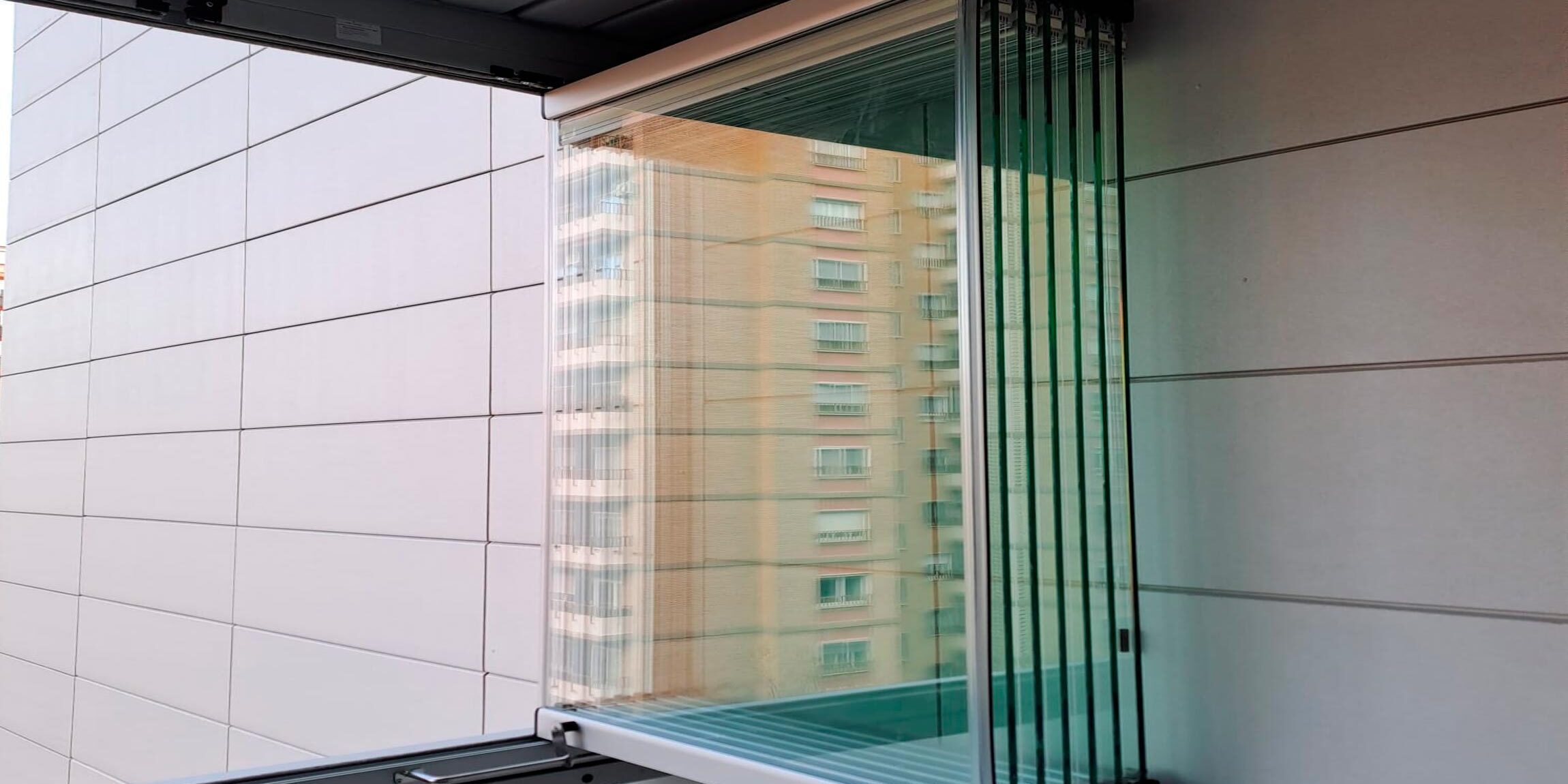 Cerramientos de cristal invisibles Zaragoza